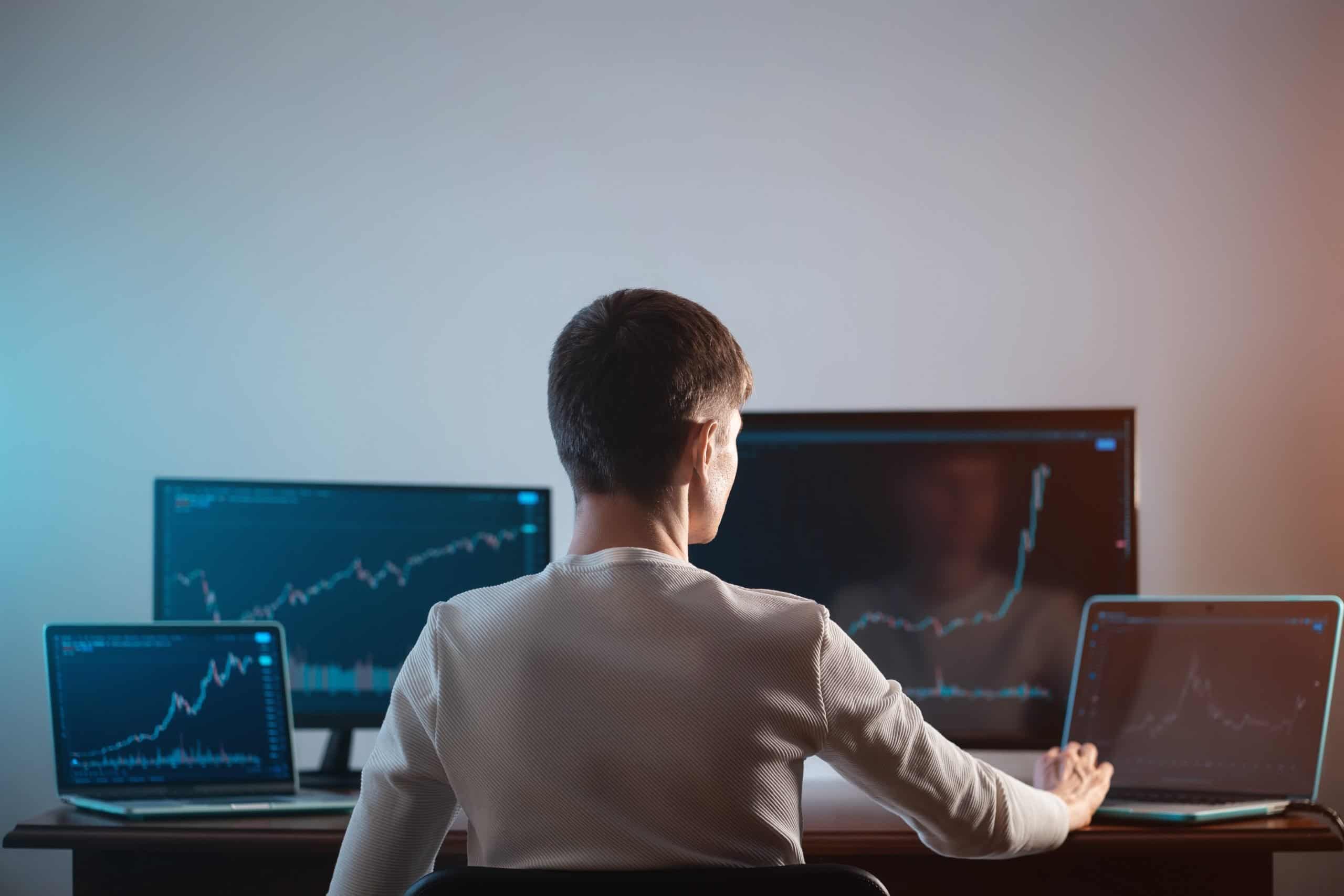 5 best long term dividend stocks in 2023 cashblog